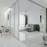трансформер в аркадии у моря Apartmán *