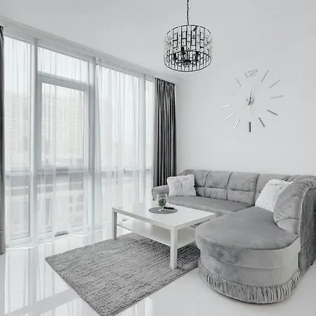 трансформер в аркадии у моря *